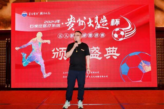 重病卧床没一个护工，76岁金鸡奖得主正师级待遇，了解后看哭众人